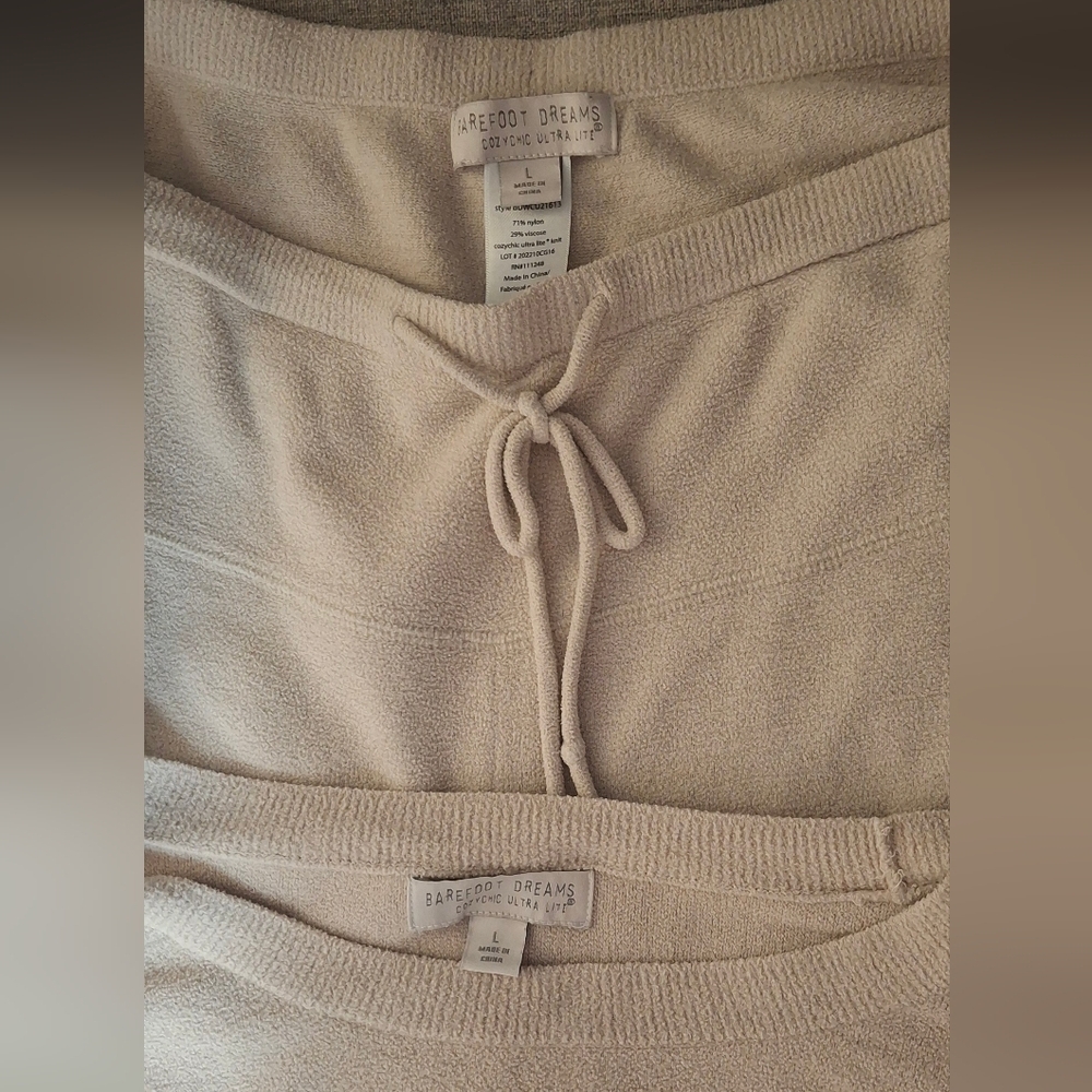 Barefoot Dreams Cozy chic Ultra Lite Jogger Loungewear Crewneck Beige Set Large - Picture 7 of 10